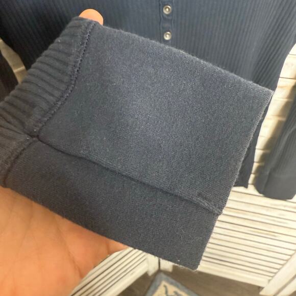 ABERCROMBIE & FITCH Y2K Bella Swan Ribbed Knit Henley Top Navy Large - Picture 11 of 16